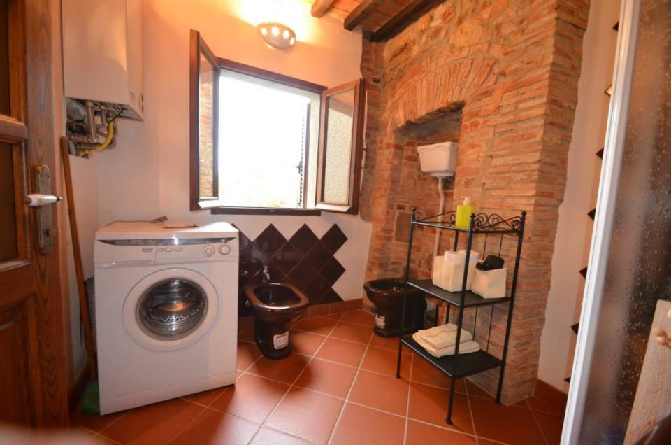 La Divina Dimora Il Castello Degli Spiriti Magni Apartment Montepescali Room photo