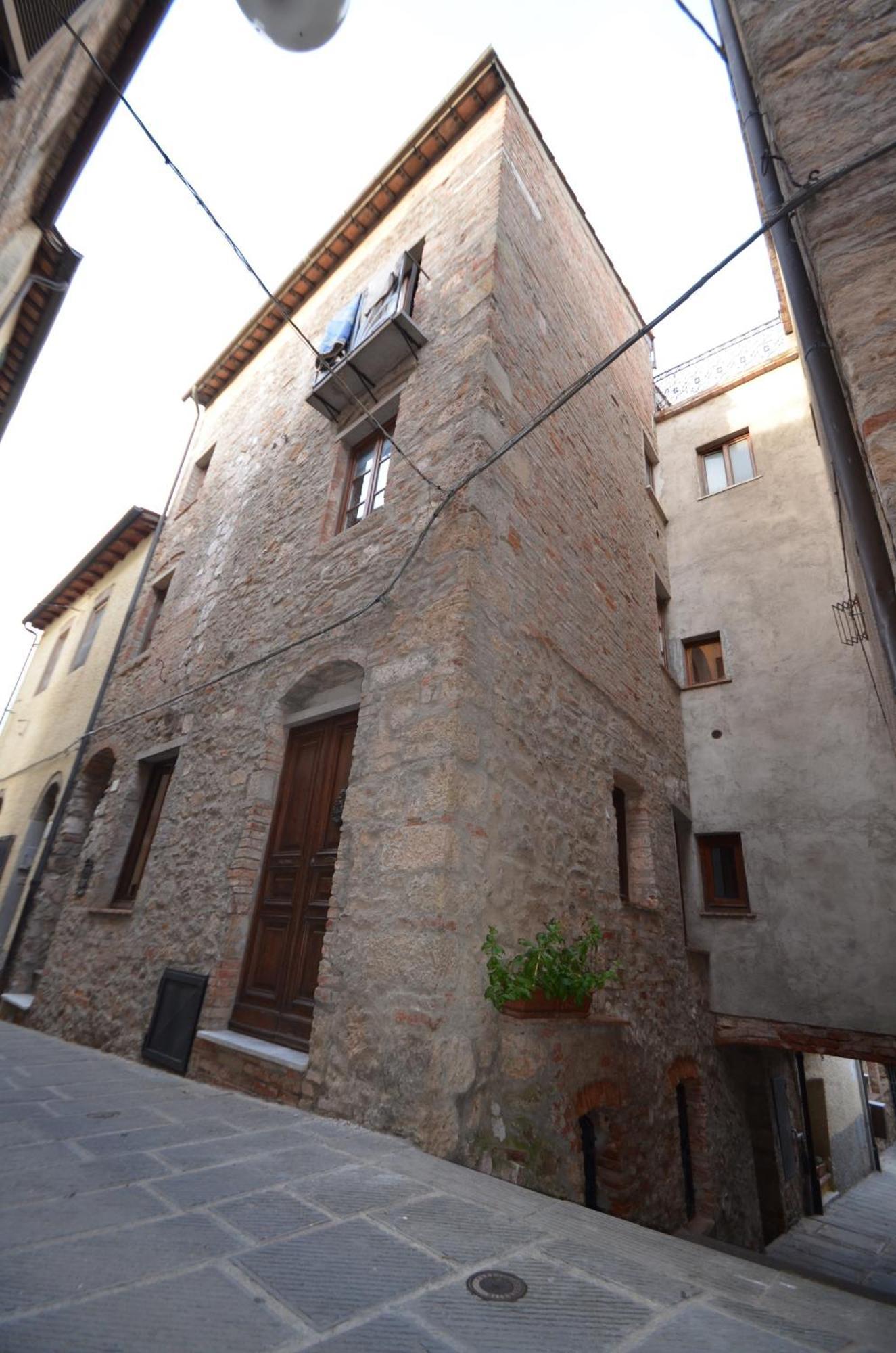 La Divina Dimora Il Castello Degli Spiriti Magni Apartment Montepescali Room photo