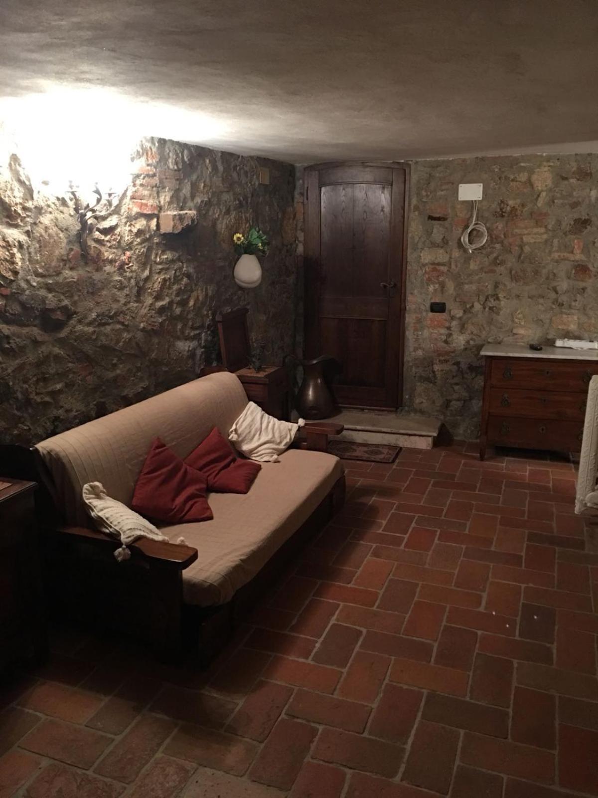 La Divina Dimora Il Castello Degli Spiriti Magni Apartment Montepescali Exterior photo